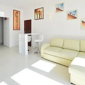 Center Warsaw- Smolna Apartment